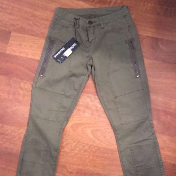 BLANKNYC Green Cargo Pants - Picture 2 of 5